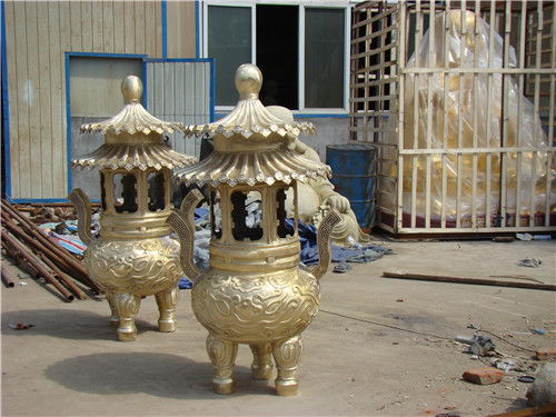 黃銅香爐雙層設計與保定加工廠雕刻工藝詳解